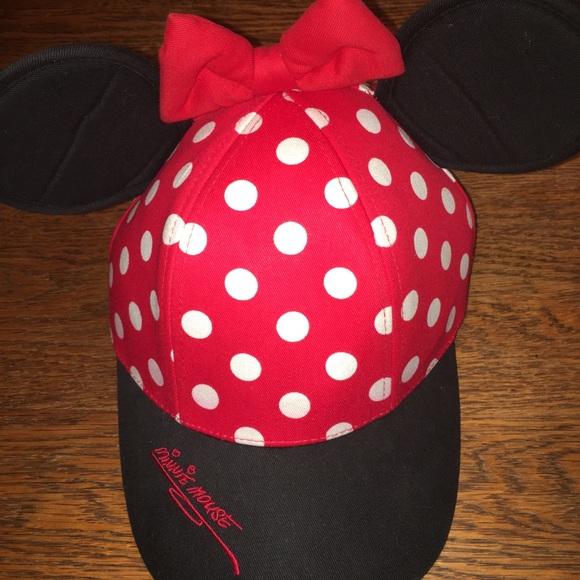 Minnie Mouse Hat - Picture 1 of 6